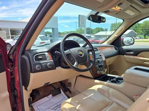 Used 2007 Chevrolet Tahoe LT w/ LT Preferred Equipment Group AWD/4WD image 29
