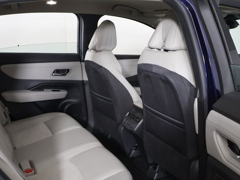 Used 2023 Nissan Ariya ENGAGE image 29