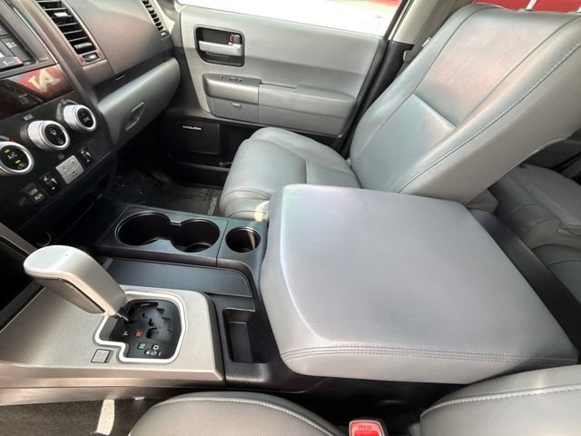 Used 2017 Toyota Sequoia Limited RWD image 13