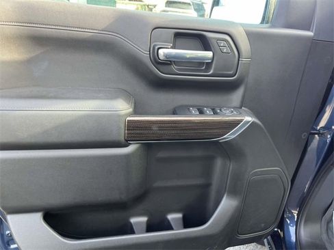 Certified 2022 Chevrolet Silverado 1500 LT image 17