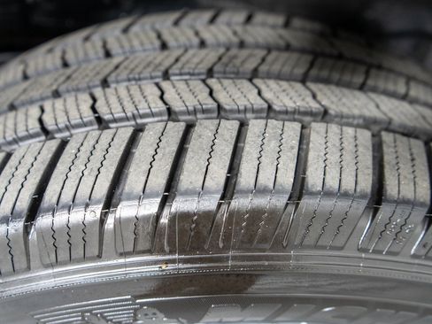 Used 2016 Lexus LX 570 4WD w/ Luxury Package image 36