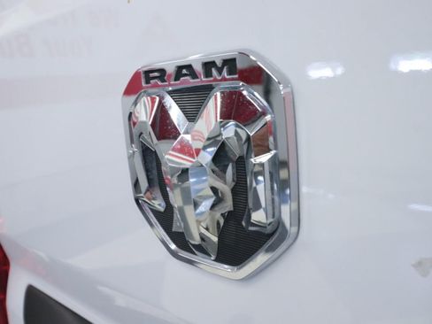Used 2024 RAM ProMaster 2500 w/ Convenience Group FWD image 25