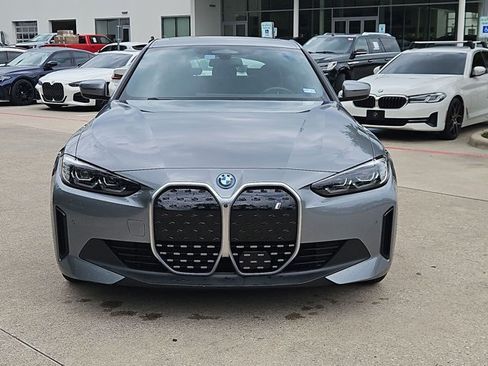 Used 2023 BMW i4 eDrive40 RWD image 2
