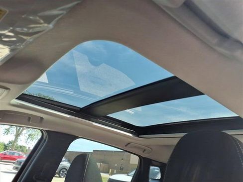 New 2026 Nissan Kicks SV w/ SV Premium Package image 12