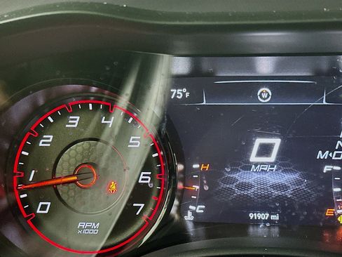 Used 2020 Dodge Charger SXT w/ Blacktop Package image 18