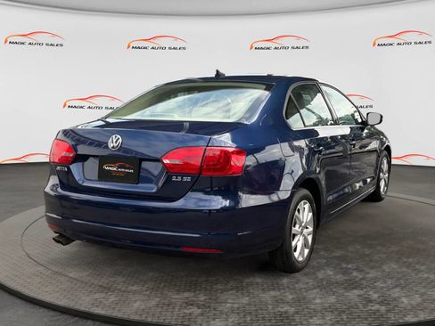 Used 2013 Volkswagen Jetta SE FWD image 10