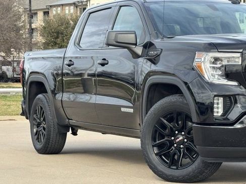 Used 2022 GMC Sierra 1500 Elevation w/ Preferred Package image 3
