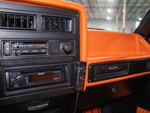 Used 1987 Dodge Dakota 2WD Regular Cab image 13