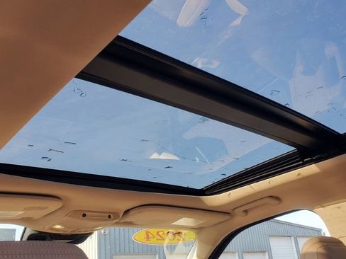 Certified 2024 Ford Expedition Limited image 28