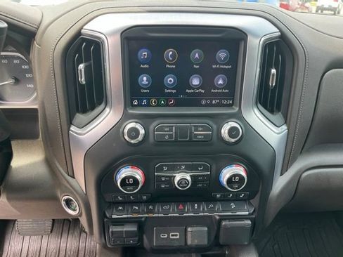 Used 2021 GMC Sierra 1500 SLT AWD/4WD image 22
