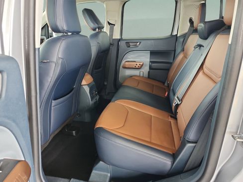 Used 2022 Ford Maverick Lariat w/ Lariat Luxury Package FWD image 17