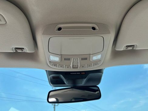 Used 2023 Ford Expedition Platinum AWD/4WD image 34