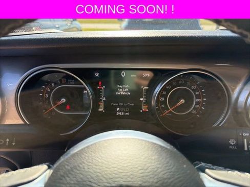 Used 2020 Jeep Gladiator Overland image 22