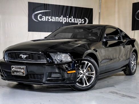 Used 2014 Ford Mustang Premium w/ Equipment Group 201A image 4