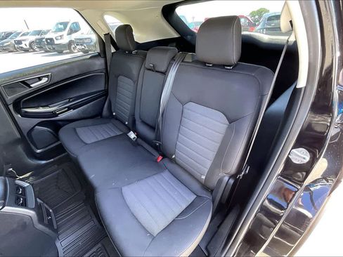 Certified 2024 Ford Edge SE w/ Black Appearance Package AWD/4WD image 29