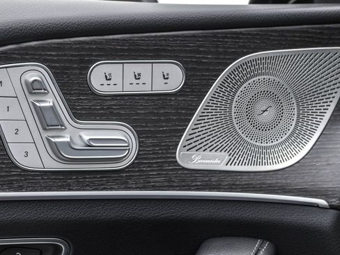 Used 2021 Mercedes-Benz GLS 450 4MATIC image 26