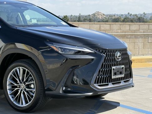 New 2026 Lexus NX 350h NX 350h Luxury image 3