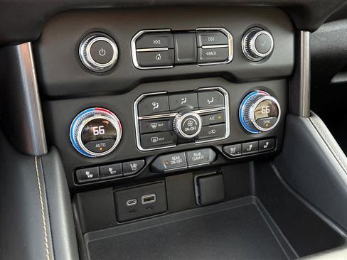 Used 2021 GMC Yukon AT4 w/ Rear Media and Nav Package image 15