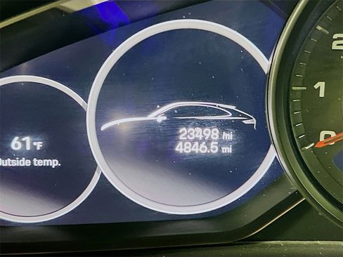 Certified 2023 Porsche Cayenne Coupe image 13