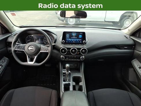 Used 2025 Nissan Sentra SV FWD image 16