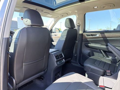 New 2026 Volkswagen Atlas SEL AWD/4WD image 12