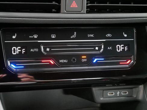 New 2025 Volkswagen Jetta Sport image 10