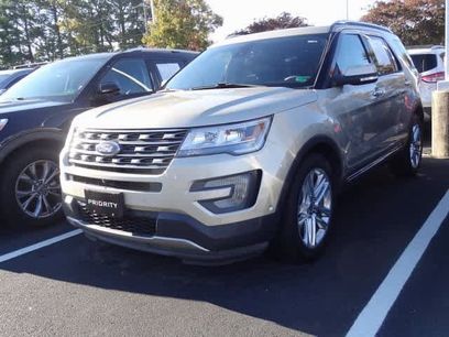 Used 2017 Ford Explorer Limited w/ Equipment Group 301A