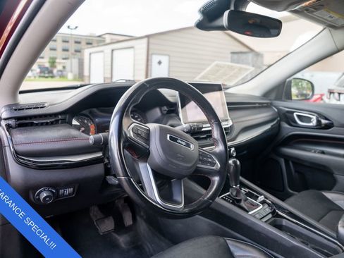 Used 2022 Jeep Compass Trailhawk w/ Trailhawk Convenience Group image 18