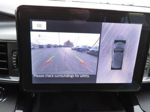 Certified 2022 Ford Explorer ST-Line w/ Class IV Trailer Tow Package image 14