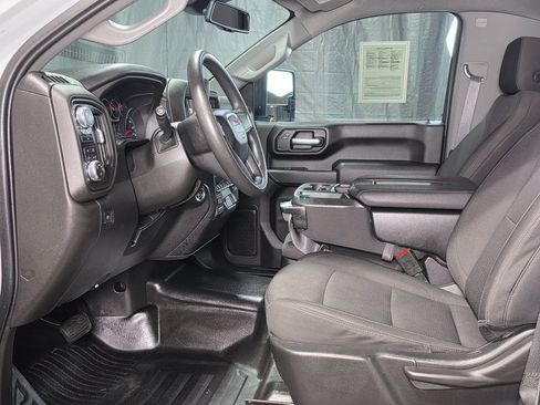 Used 2024 GMC Sierra 3500 Pro w/ Convenience Package image 15