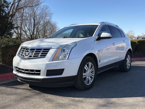 Used 2014 Cadillac SRX Luxury w/ Driver Awareness Package image 10