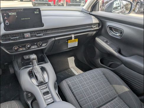 New 2026 Honda HR-V LX image 7