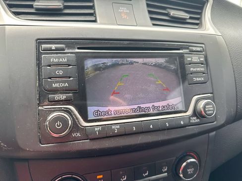 Used 2018 Nissan Sentra S FWD image 18