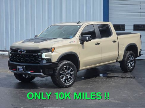 Used 2022 Chevrolet Silverado 1500 ZR2 AWD/4WD image 1