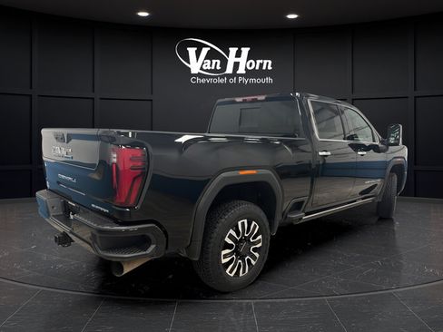 Used 2025 GMC Sierra 2500 Denali Ultimate AWD/4WD image 7