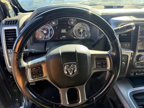 Used 2017 RAM 2500 Limited image 14