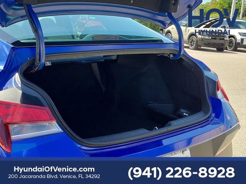 Certified 2024 Hyundai Elantra SEL FWD image 17