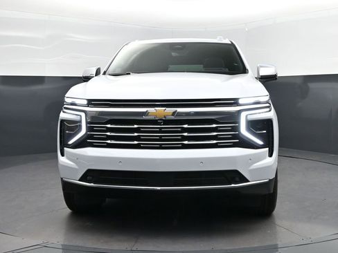 New 2026 Chevrolet Suburban Premier RWD image 10