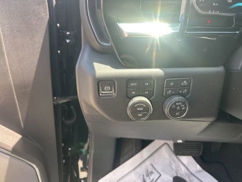 New 2026 Chevrolet Silverado 1500 High Country w/ LPO, Dark Essentials Package AWD/4WD image 18