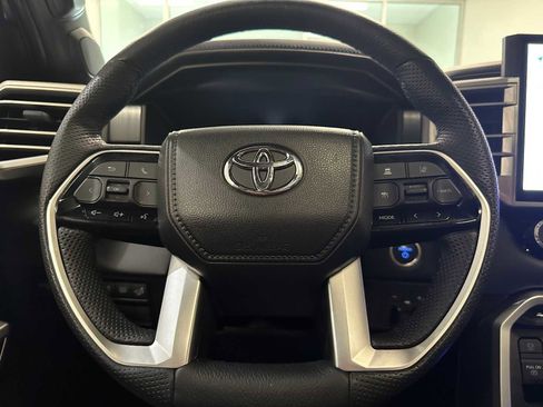 Certified 2024 Toyota Sequoia Platinum AWD/4WD image 11