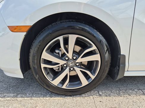 Certified 2023 Honda Odyssey Touring image 9