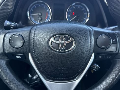 Certified 2017 Toyota Corolla LE w/ Carpet Mat Package (TMS) image 21