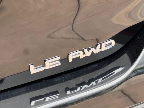 Certified 2022 Toyota Highlander LE image 34