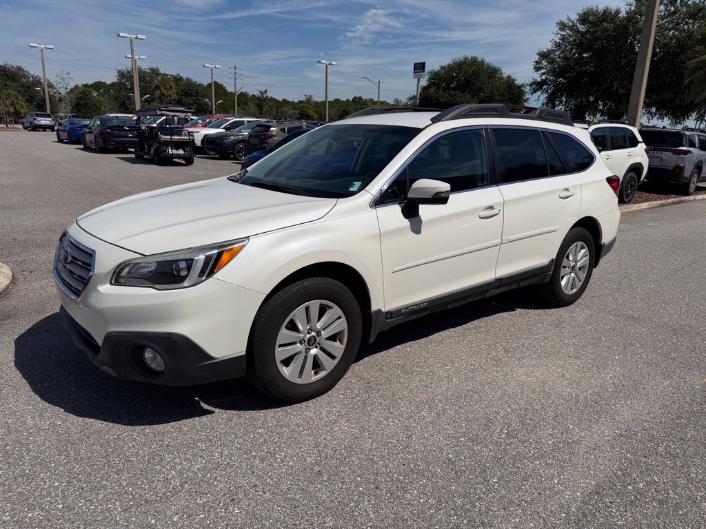 Used 2015 Subaru Outback 2.5i Premium AWD/4WD image 11