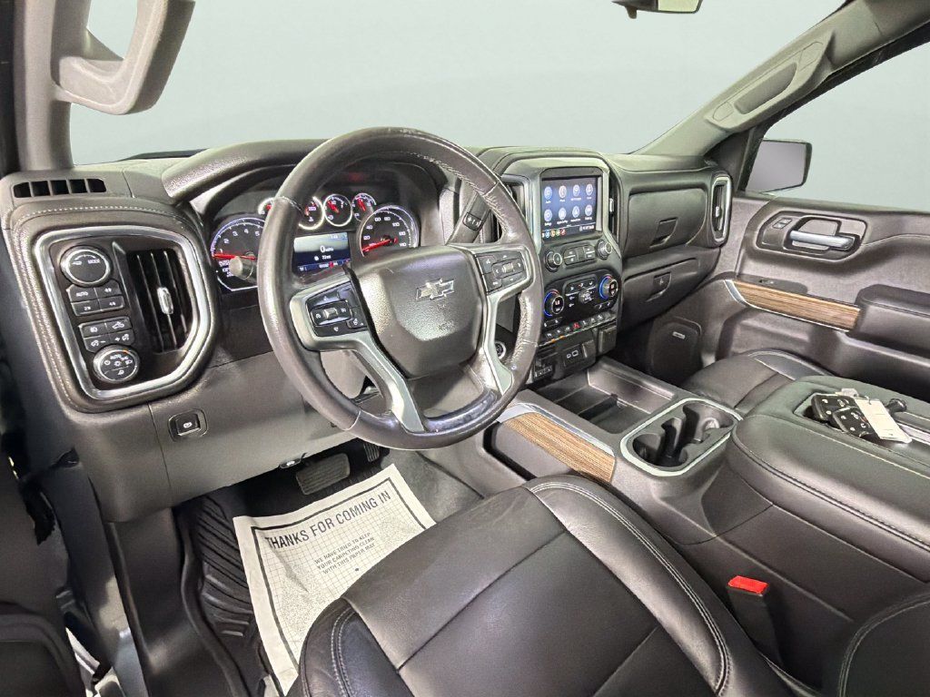 Used 2020 Chevrolet Silverado 1500 RST AWD/4WD image 18