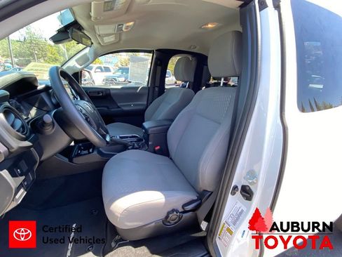 Certified 2021 Toyota Tacoma SR w/ SR Convenience Package AWD/4WD image 29
