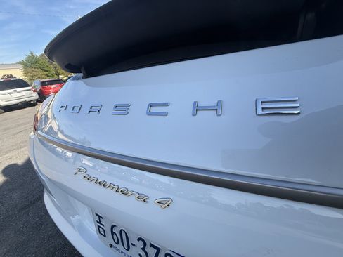Used 2013 Porsche Panamera image 38