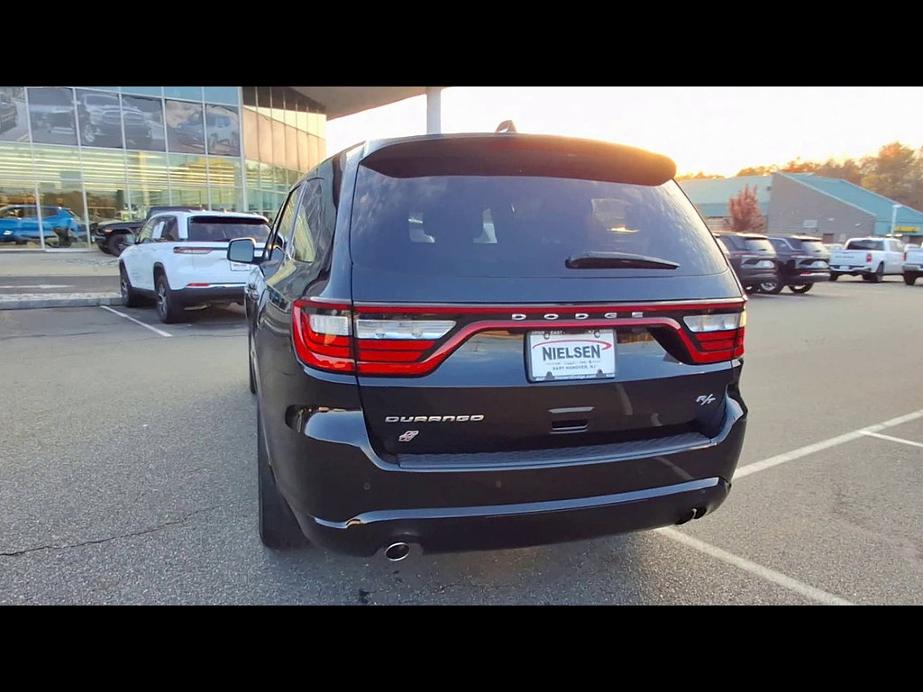 Used 2025 Dodge Durango R/T AWD/4WD image 7