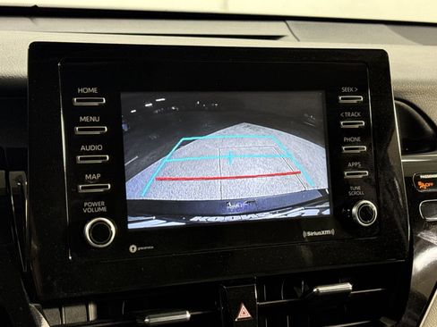 Used 2023 Toyota Camry SE image 23