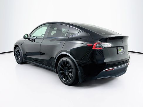 Used 2021 Tesla Model Y 2WD image 5